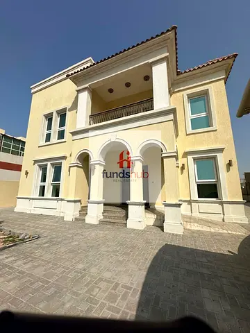Prime location ,Spacious 5 bed room custom built villa
