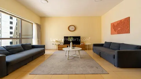 Upgraded | Spacious | Ready To Move In