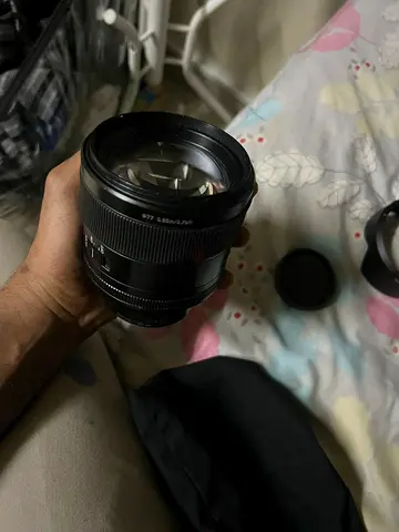 Sony FE 85mm f/1.4 GM Lens