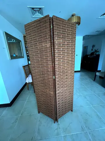 Folding Room Divider Screen — Woven Wood Look, 4-Panel Privacy Screen