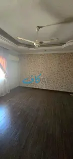 Ideal residential villa in Al Tarfa with excellent accessibility, spacious rooms, annex accommodatio