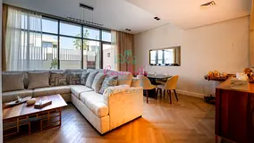 Spacious 4BR Townhouse | Modern Living | Family Community