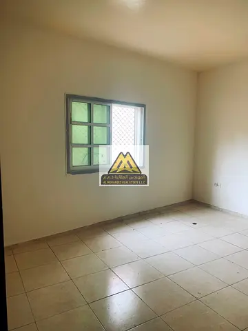 شقة غرفتين وصالة بسعر اقتصادي ومساحة مريحة، تقع في موقع حيوي قريب من جميع الخدمات والمرافق الأساسية، مع سهولة الوصول إلى مختلف مناطق عجمان والشارقة ود