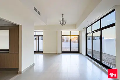 Ready to Move In | Spacious | Single Row Corner