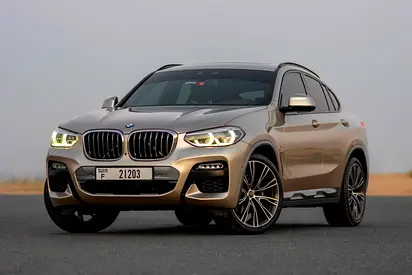 BRAND NEW LIKE BMW X4 - GCC Specs. VERY LOW MILEAGE-ALL ORIGINAL PAINT-FULLY DEALER SERVICED