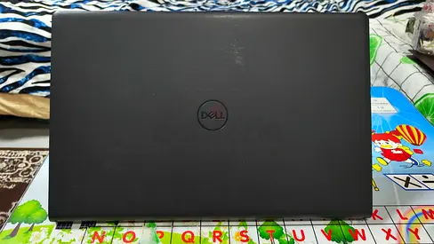 Dell vostro 3520 laptop - good working condition, used