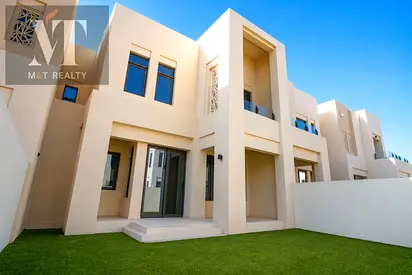 Single Row | Close to Pool&Park | Spacious Layout