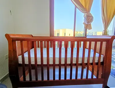 Solid wood Mamas  Papas Wooden Baby Cot/bed for 0-7 old year kid