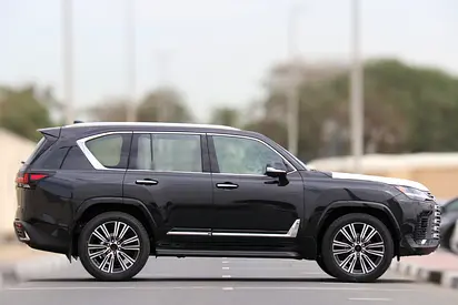 صورة 3 لـ 2026 Lexus LX-SERIES