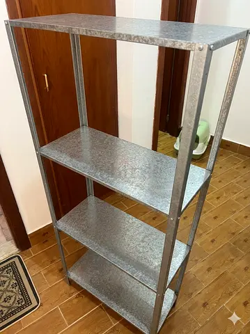 Metal shelf storage