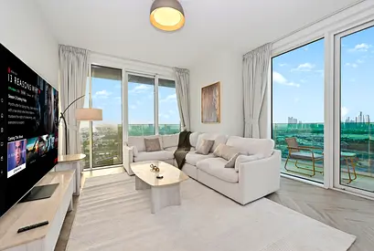 Spacious Living | Bright Interiors | City Access