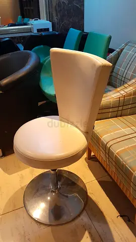 Sofas and chairs for bulk sale
