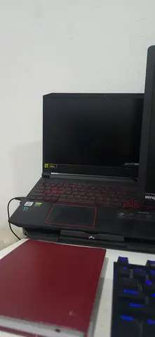Acer nitro