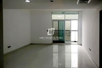 Spacious Modern Layout | Luxury Unit | Great Deal