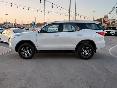2017 Toyota FORTUNER 照片 6