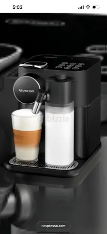 Nespresso coffee  milk frother machine (compact) - excellent condition