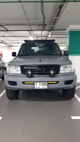 Toyota Land Cruiser GXR 2000 | GCC Specs | Reliable 4x4