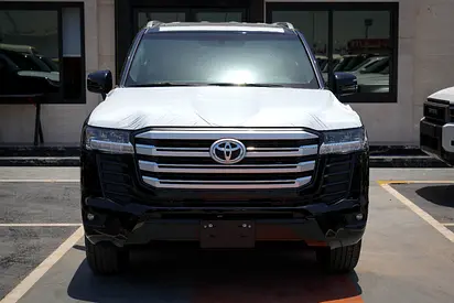 2026 Toyota LAND CRUISER 照片 2