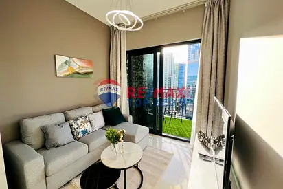 Pool View | Furnished | Vacant