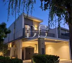 Corner Unit | Single Row | Pool &amp; Park View | 4BR