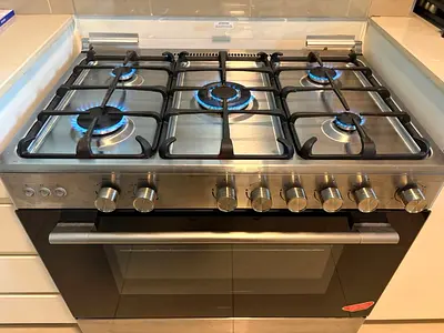Stainless Steel 5-Burner Gas Cooker with Oven - Good Condition