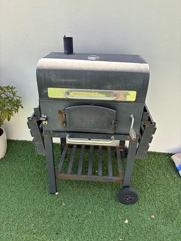Free BBQ – Collection Only
