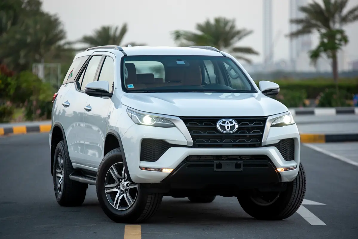 Toyota Fortuner 2023