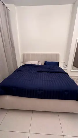 King size bed 180x200cm with Mattress