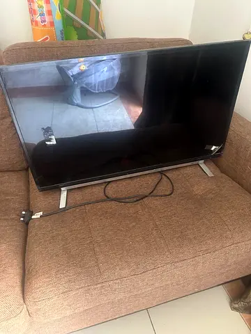 32-inch LED TV in good working condition