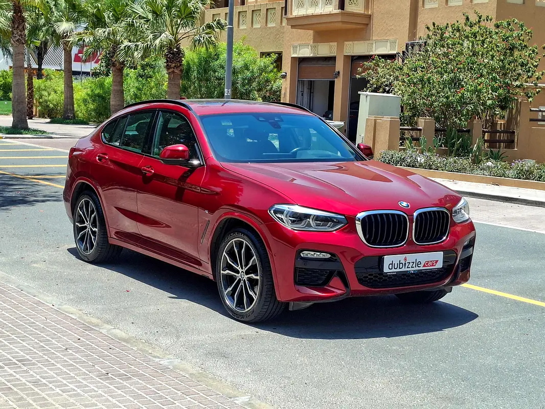 BMW X4 2019 — photo 1 of 15