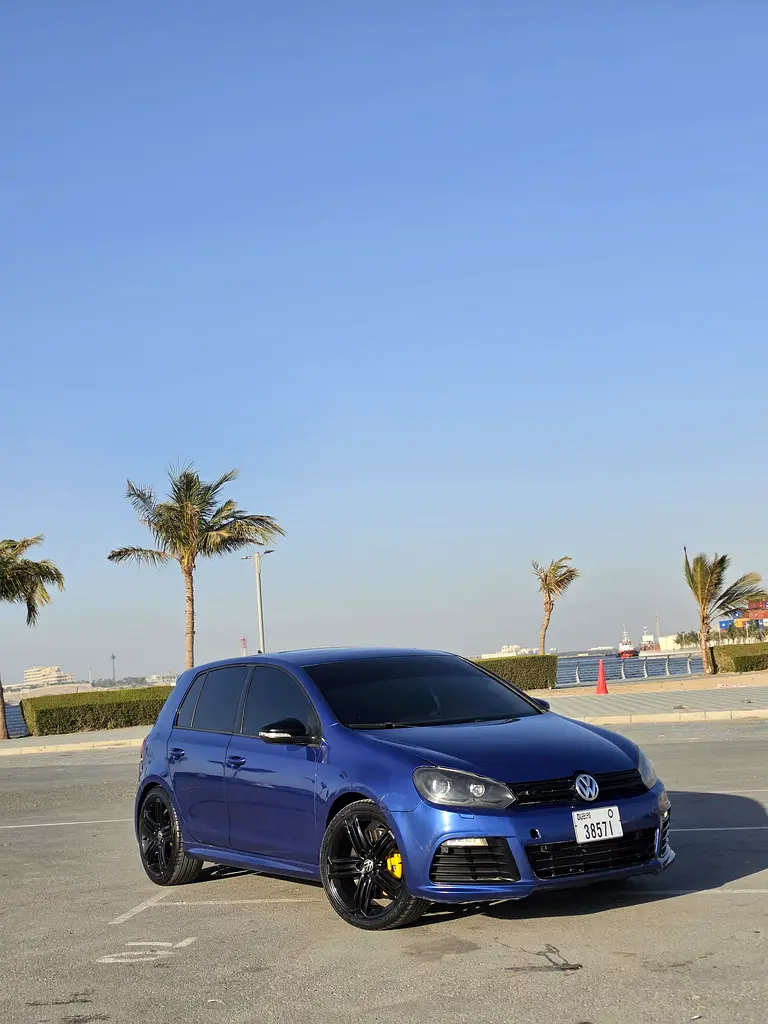 Volkswagen Golf 2013 — photo 1 of 15