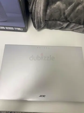 BRAND NEW ACER LITE 15 LAPTOP