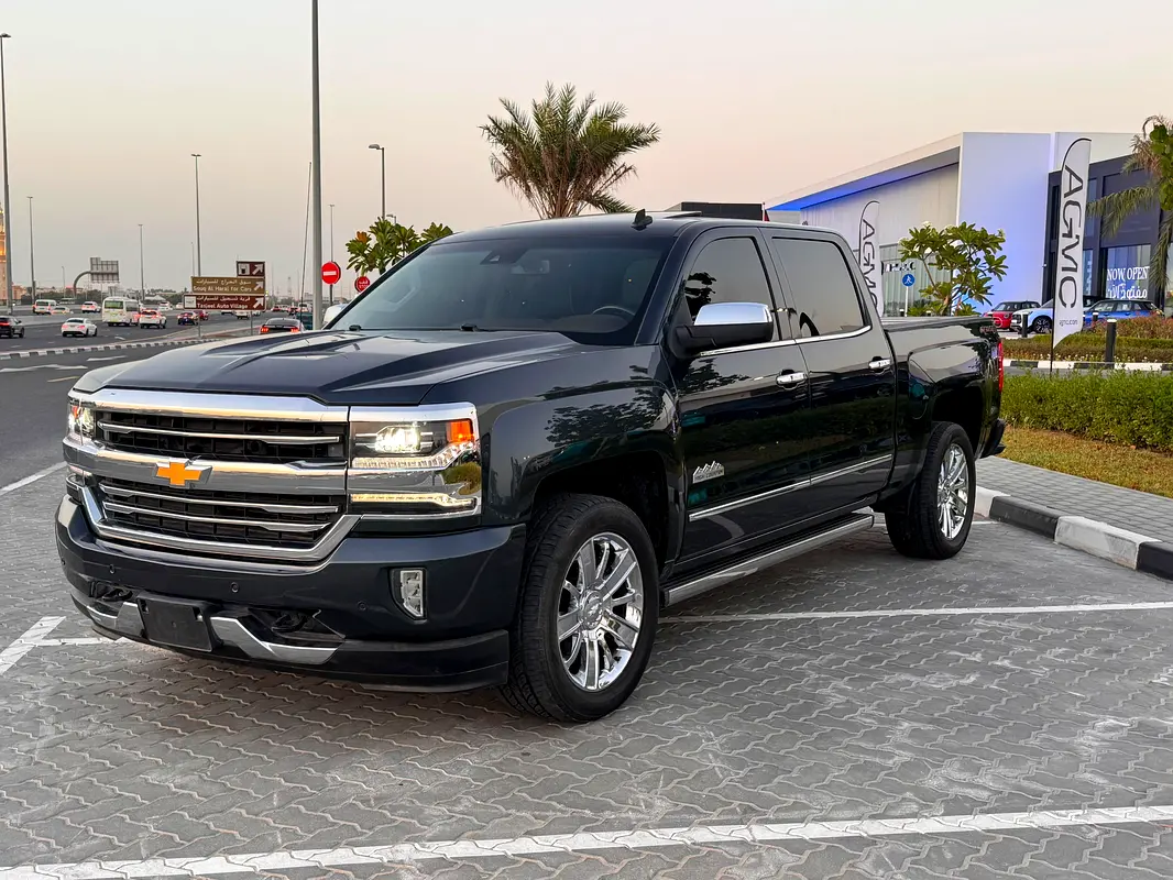 Chevrolet Silverado 1500 2017 — photo 1 of 13