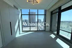 Closed Kitchen | Large Layout | Available