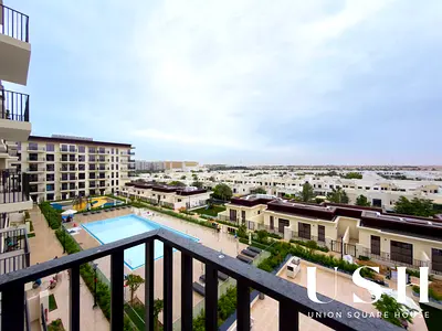 Modern 2BR | Stunning Pool View | Fitted Kitchen
