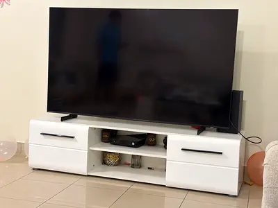 Tv table