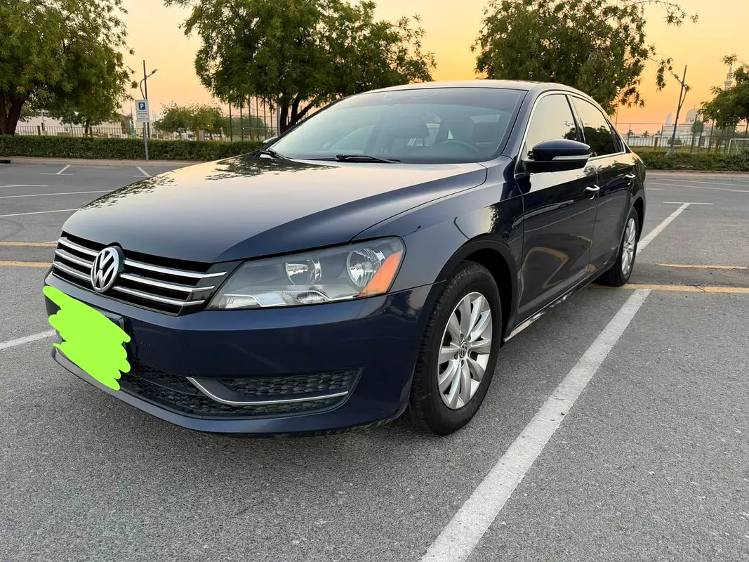 Volkswagen Passat 2016 — photo 1 of 19