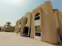 Commercial Villa | 30K Sq.Ft | 8 Beds | Al Falaj