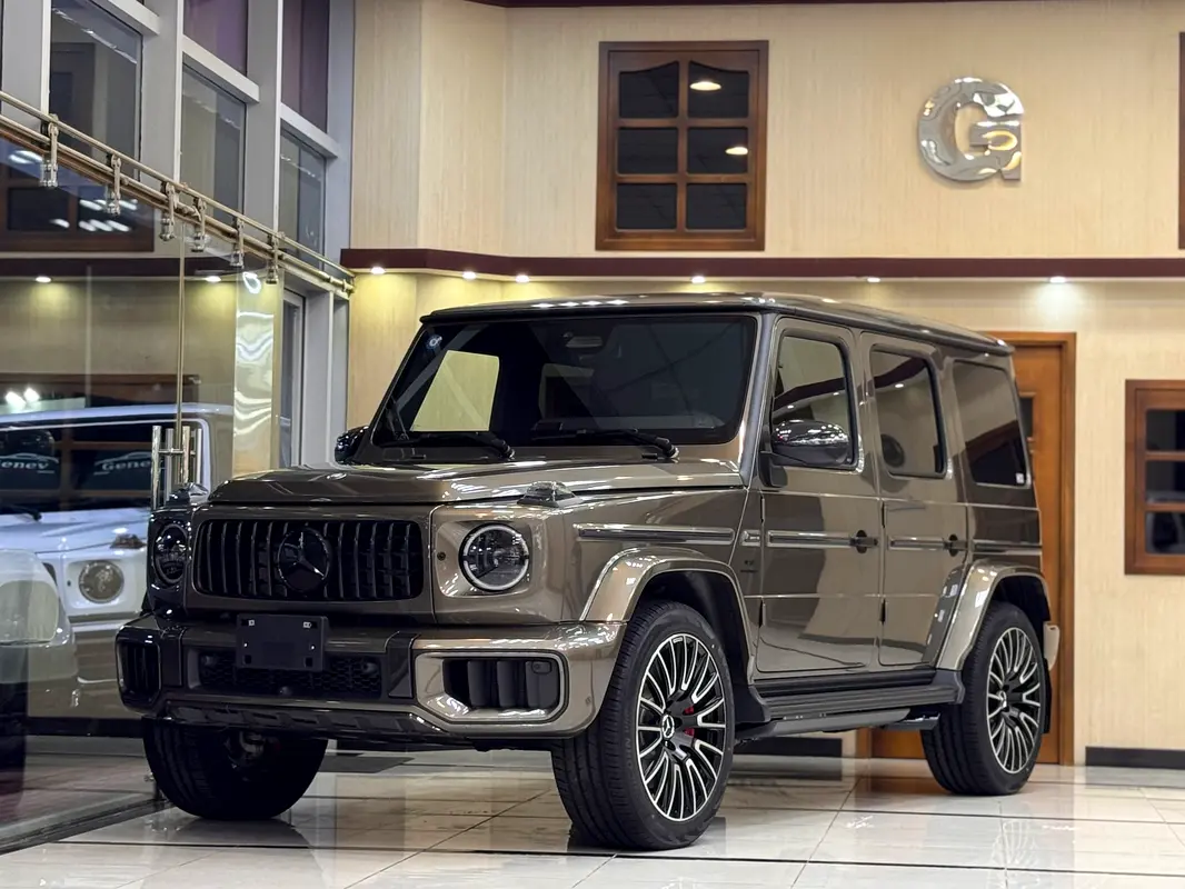 Mercedes-Benz G-Class 2026 — photo 1 of 20