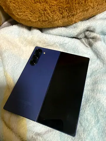 SAMSUNG GALAZY FOLD 6