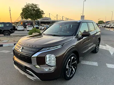 Mitsubishi Outlander No Accident Original Paint Model 2024 GCC Full Options Good Conditions.
