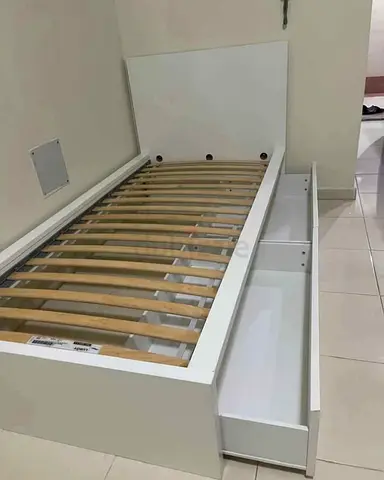 Malam single  bed 90/200cm bed and Ikea mattress is available in excellent condition,