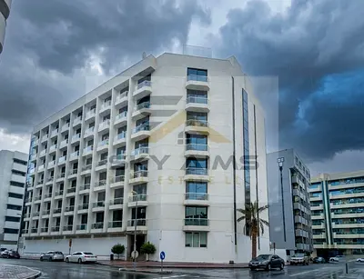 Spacious 2BR | Unfurnished | Prime Location | Ready to Moove