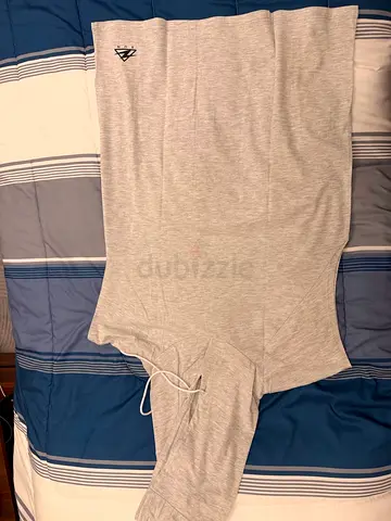 Light grey casual hoodie t-shirt - size unknown, gently used