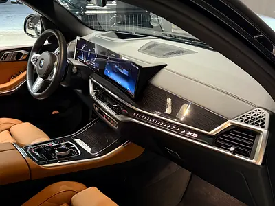 2026 BMW X5 缩略图 9