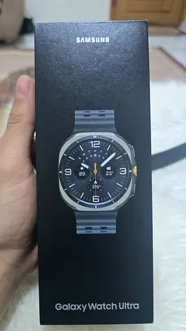 دبى