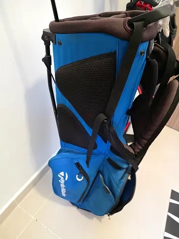 TaylorMade Stand Bag (Blue) - Lightweight Carry Bag with Stand