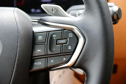صورة 9 لـ 2026 Lexus LX-SERIES