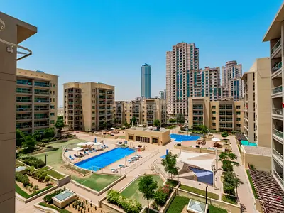 Turnkey | Pool View | Large and Rare Layout
