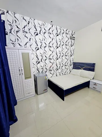 ROOM SIZE PARTITION